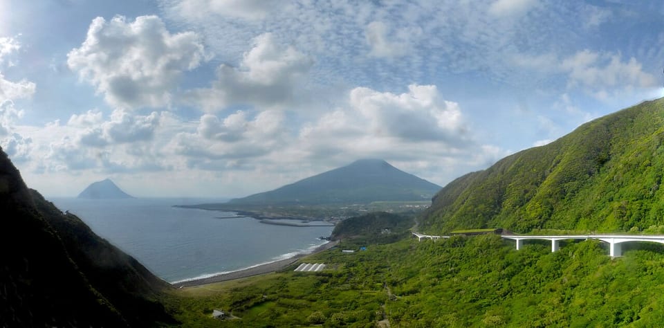 八丈島灯台（日本）
