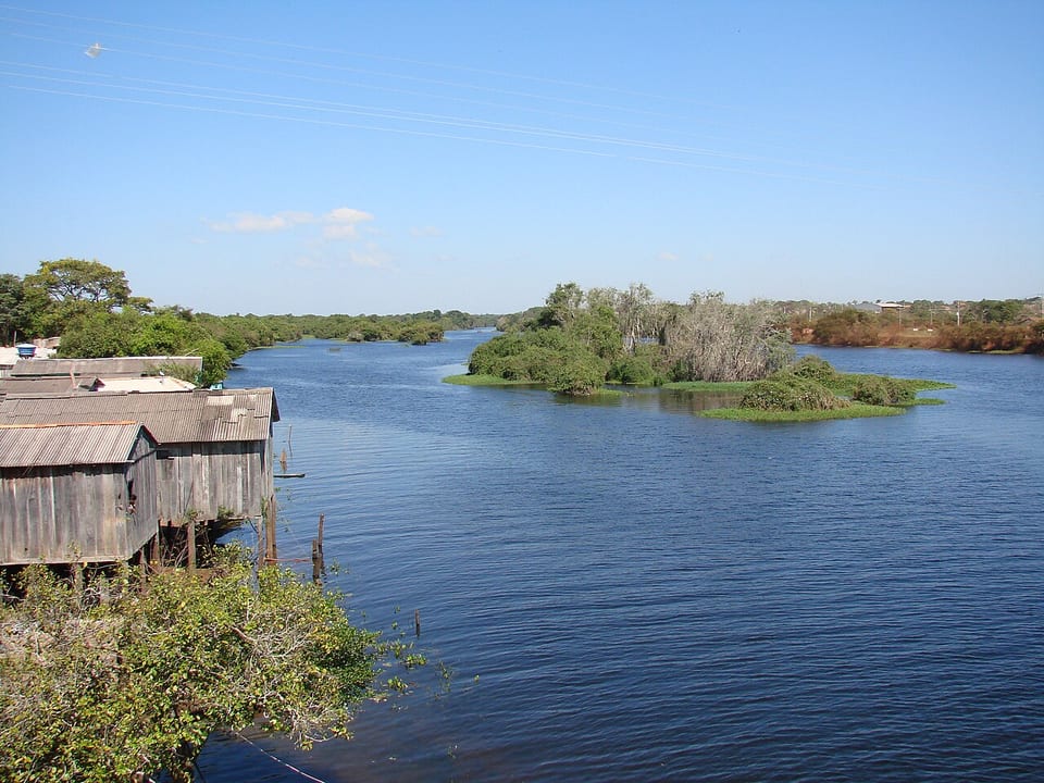 Pontes e Lacerda（ブラジル）
